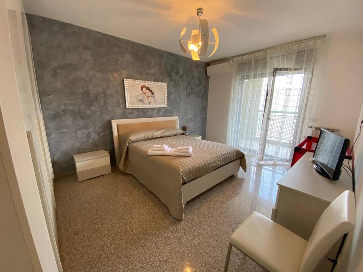 Fronte Mare By Apulia Accommodation 바리 외부 사진